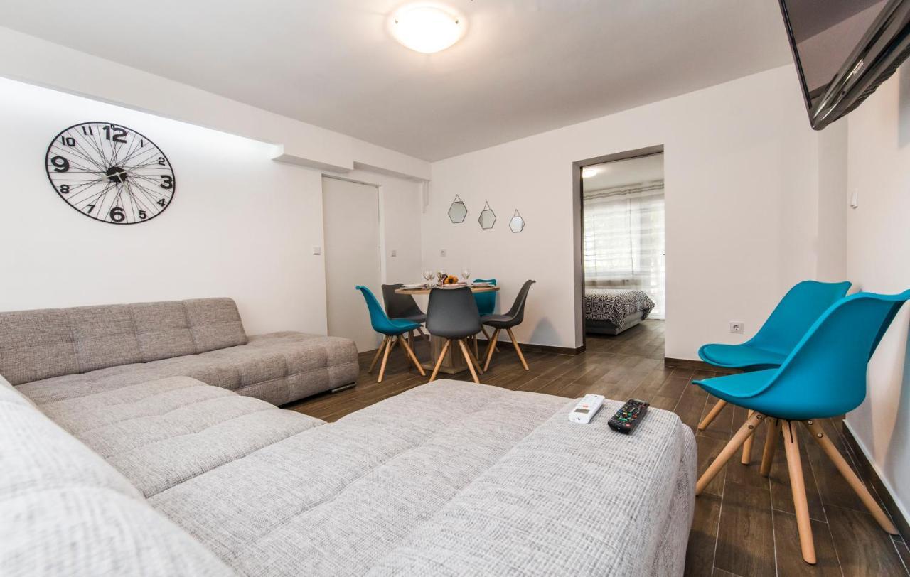 Apartmani Mabele Паг Екстер'єр фото